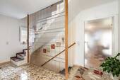 Treppenhaus EG - 4 Zimmer Einfamilienhaus in Rheinbach