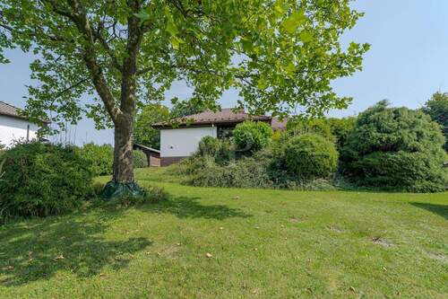 Liebevoll angelegter Garten - 