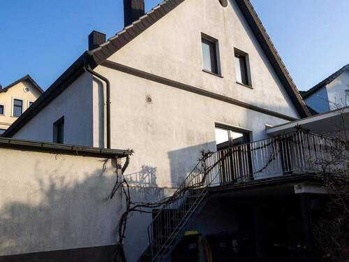 Rückseite mit Terrasse - Einfamilienhaus mit 165,00 m&sup2; in Vlotho zum Kaufen