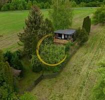 Freizeitparadies mit Bungalow & Sonnenterrasse, Streuobstwiese und verpachteter Ackerfläche - Weida