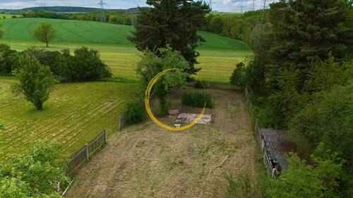Hinteres Grundstück mit Wasseranschluss - 