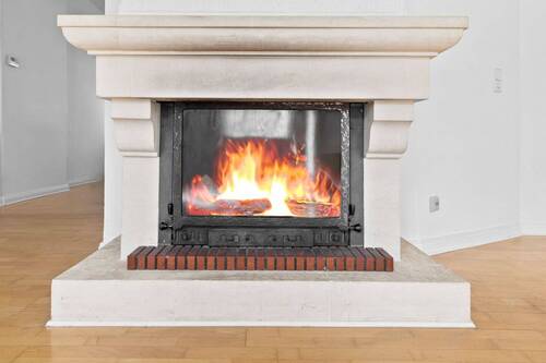 Kamin im Wohnzimmer - 