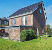 Grün gedacht, modern gemacht - Ihr KfW70-Haus in Flensburg Groß-Tarup