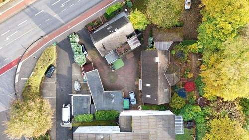 Luftbild - Mehrfamilienhaus, Wohnhaus mit 280,00 m&sup2; in Hamburg / Marmstorf zum Kaufen