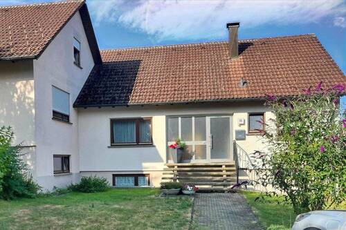 Außenansicht - 4 Zimmer Doppelhaushälfte zum Kaufen in Gosheim