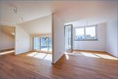 Zimmer - Attraktive 2 Zimmer Dachgeschoss Wohnung mit Terrasse in Radolfzell - bezugsfrei KFW 55 !