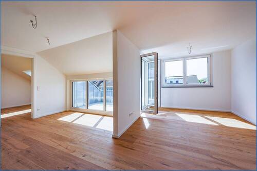 Zimmer - Attraktive 2 Zimmer Dachgeschoss Wohnung mit Terrasse in Radolfzell - bezugsfrei KFW 55 !