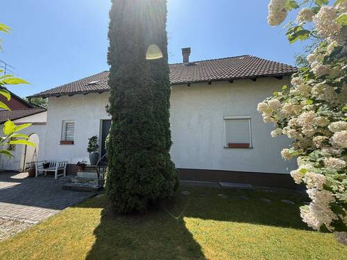 Außenansicht - 5 Zimmer Einfamilienhaus in Massing