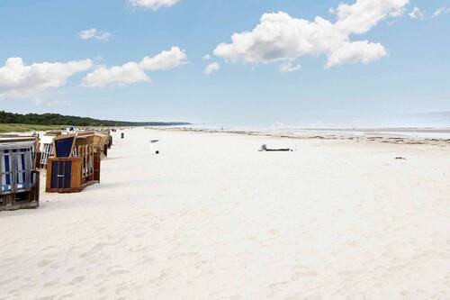 Strand fußläufig ca. 500 m - 