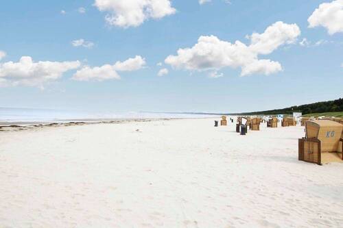Strand fußläufig ca. 500 m - 