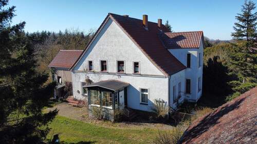 Hofansicht - 8 Zimmer Bauernhaus, Landhaus zum Kaufen in Usedom