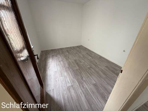 2. OG NH Schlafzimmer - 