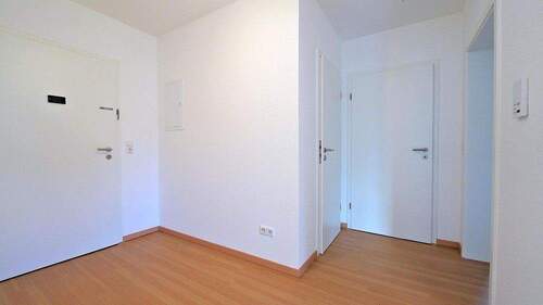 Heller Eingangsbereich! - 3 Zimmer Etagenwohnung zum Kaufen in Bad Rappenau