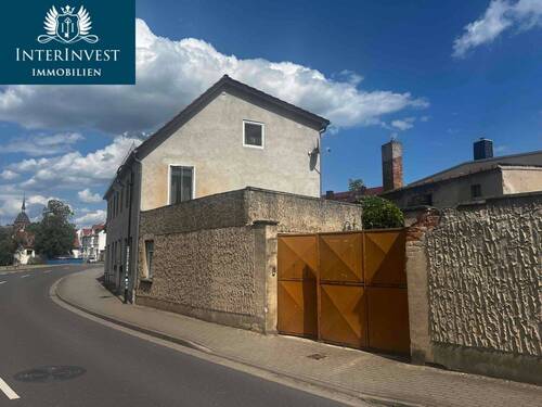 Vorderhaus - Mehrfamilienhaus, Wohnhaus mit 320,00 m&sup2; in Gommern zum Kaufen