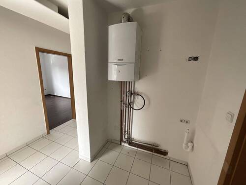 Flur mit Gasetagenheizung - 