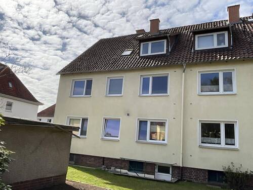 Osten mit Kellerzugang - 