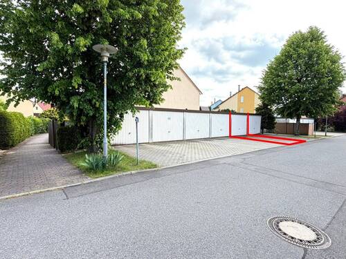 Garage - Reihenmittelhaus mit 146,00 m&sup2; in Bautzen zum Kaufen