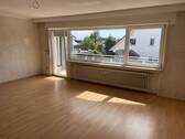 Wohnzimmer - 3 Zimmer Etagenwohnung zur Miete in Seligenstadt / Klein Welzheim