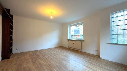 großes Bürozimmer - 