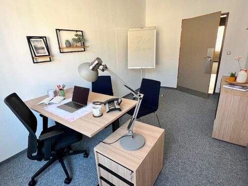 Büroraum 3 (inkl. 1 Arbeitsplatz) - Büro in Ebern