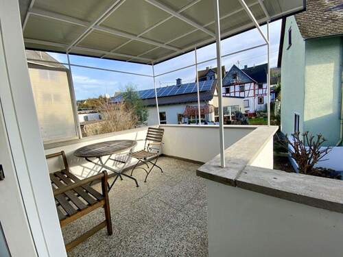 Überdachter Balkon - 