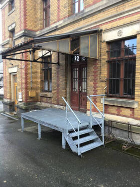 Außenansicht Laderampe zu R1.6 - 