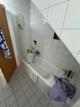 16 Bad Duschwanne - 