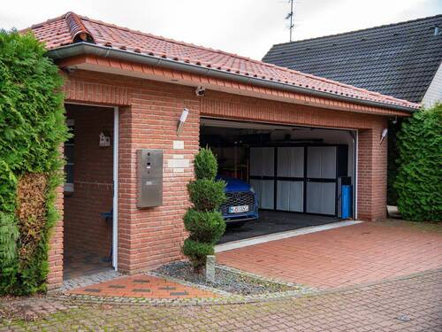 Bild 3 - 6 Zimmer Einfamilienhaus in Garbsen