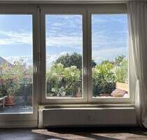 Exklusive Dachgeschosswohnung mit Balkon inkl. 2 Stellplätze - Pliezhausen Gniebel