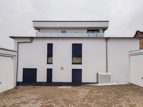 Rückansicht - Etagenwohnung mit 75,00 m&sup2; in Flammersfeld zum Kaufen