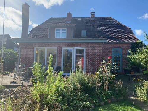 Nordansicht mit Anbau - Einfamilienhaus mit 200,00 m&sup2; in Dändorf zum Kaufen