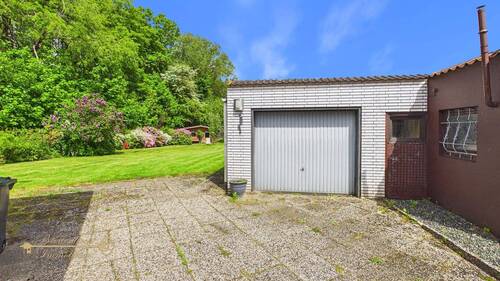 Garage - 