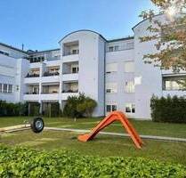 Lichtdurchflutete 3-Zimmer-Wohnung mit zwei Balkonen, Aufzug und Tiefgaragenstellplatz-90449 Nürnberg