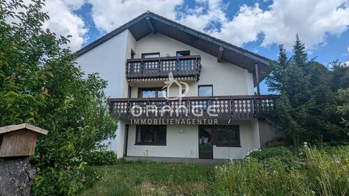 Außenansicht - ***Geräumiges Mehrgenerationenhaus mit Aussicht ***
