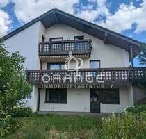 ***Geräumiges Mehrgenerationenhaus mit Aussicht *** - Dischingen