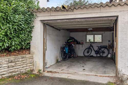 Garage - 