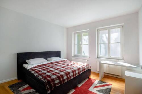 Zimmer 2 - 4 Zimmer Etagenwohnung in Berlin-Friedrichshain