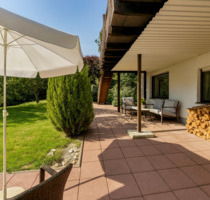 Großes Wohnensemble mit drei Einheiten, Südterrasse und großem Grundstück - Altleiningen