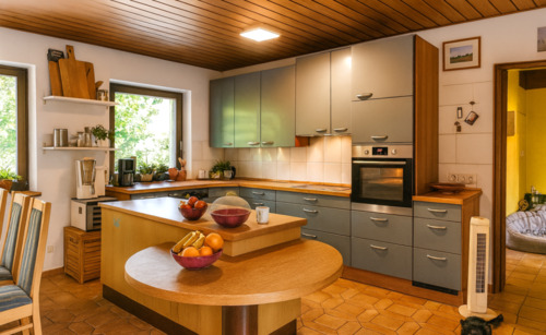 Küche EG - Mehrfamilienhaus, Wohnhaus mit 272,00 m² in Altleiningen zum Kaufen