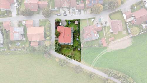 1520-Draufsicht-schraffiert - 6 Zimmer Mehrfamilienhaus, Wohnhaus in Rinchnach