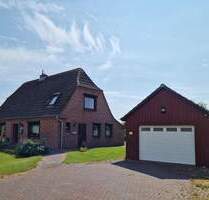 Schönes Haus mit Dachgeschossstudio und großem Garten in Nordseenähe - Nordstrand