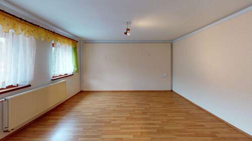 Wohnzimmer im Erdgeschoss - 