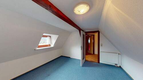 Zimmer 2 im Dachgeschoss - 