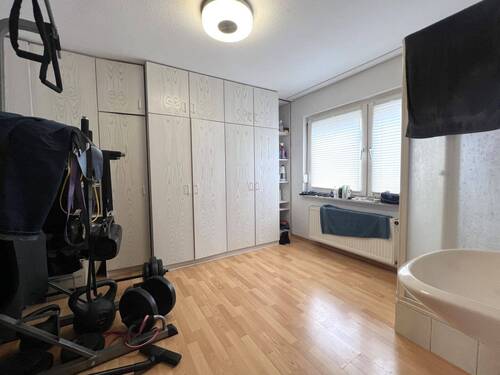 Dusche, Fitnessraum - 