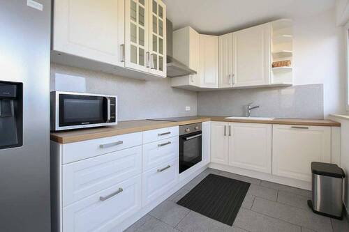 Moderne Einbauküche - 6 Zimmer Einfamilienhaus in Moers