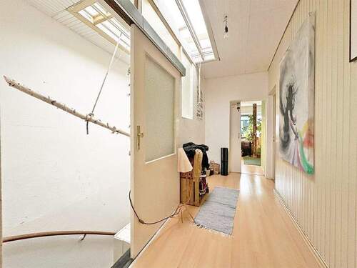 Flur - Mehrfamilienhaus, Wohnhaus mit 295,00 m&sup2; in Bremen zum Kaufen