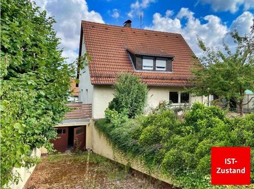 Hausansicht - Ist Zustand - 5 Zimmer Mehrfamilienhaus, Wohnhaus zum Kaufen in Cadolzburg