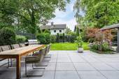 Terrasse - 6 Zimmer Doppelhaushälfte zum Kaufen in München