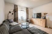 Wohnung Nr. 5 - 2 Zimmer Mehrfamilienhaus, Wohnhaus in Neureichenau