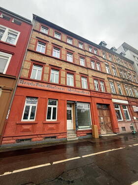 Haus Strassenansicht - 